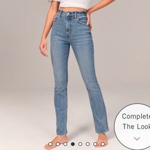 Abercrombie Ultra High Rise 90s Slim Straight Jean